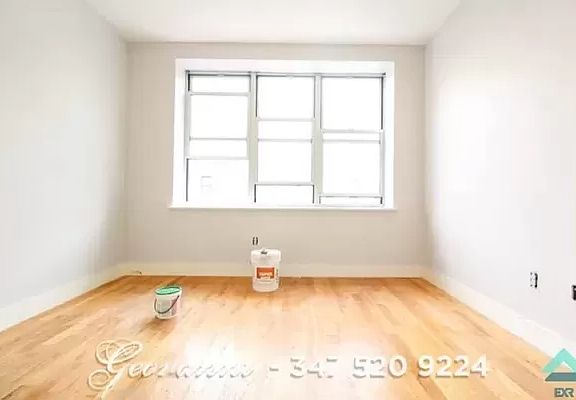 4th image of 1358 De Kalb Ave #3