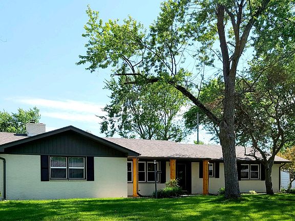2nd image of 4120 Highwood Dr