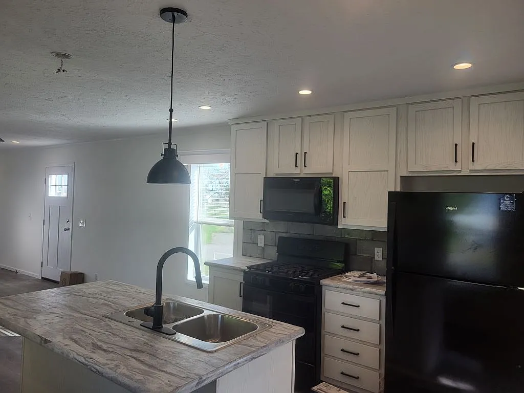 Building Photo - 45 Swan Ln #45SWAN