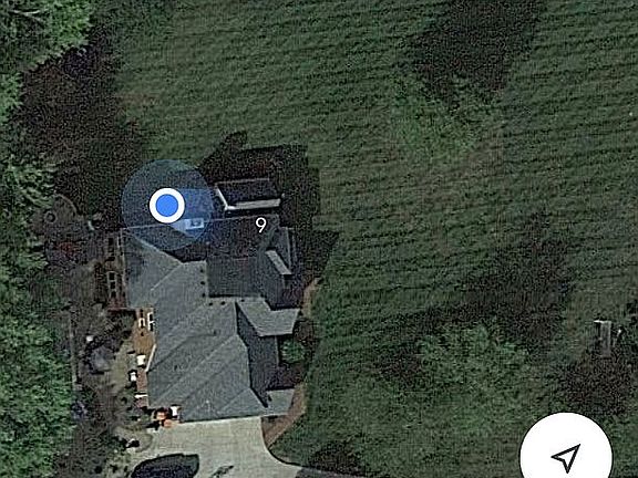 4th image of 9 Meadow Wood Dr