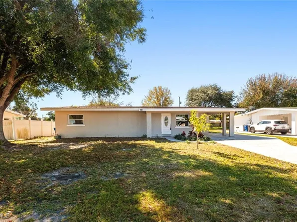 41 Victoria Dr, North Fort Myers, FL 33917