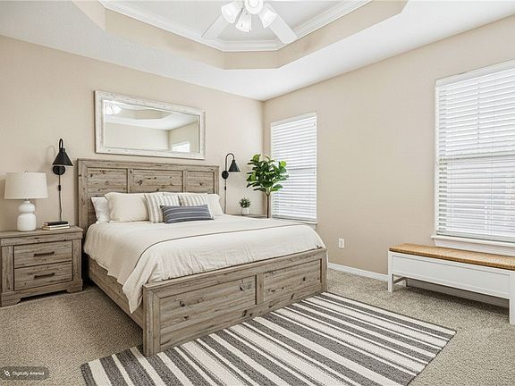 4th image of 1000 Spring Loop APT 2103