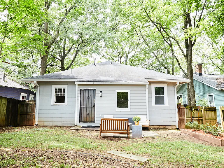 1402 Fairbanks St SW — Photo 39