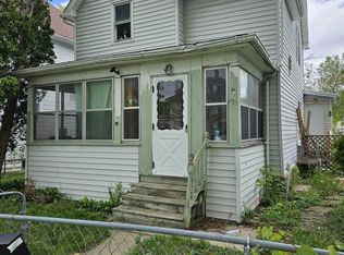 305 Denver St, Waterloo, IA 50701