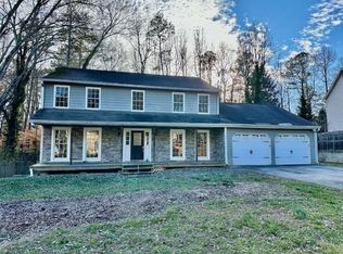 265 Carriage Station Cir, Roswell, GA 30075