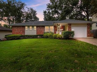 16709 E Ellison Way, Independence, MO 64055