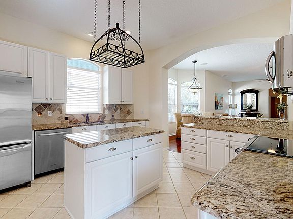 3rd image of 248 Sweetbrier Branch Ln
