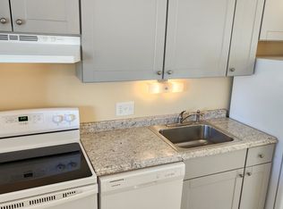 918 S Logan St APT 305, Denver, CO 80209