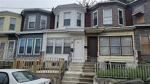 5704 Belmar St Photo 1