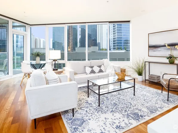 10700 NE 4th Street #906, Bellevue, WA 98004