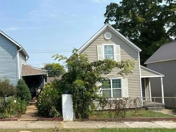207 C St, Lenoir City, TN 37771