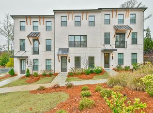 4020 Maypop Ln, Roswell, GA 30076