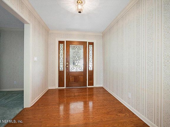 3rd image of 7785 W MILLER OAKS Drive