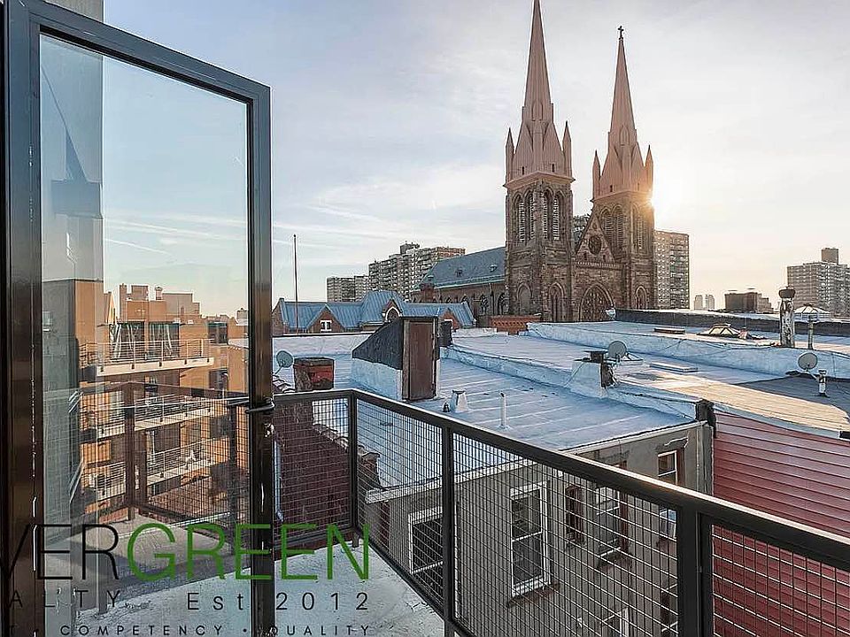 1st image of 163 Graham Ave #2C
