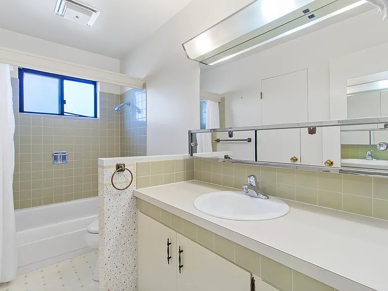 2044 Sunrise Cir — Photo 27