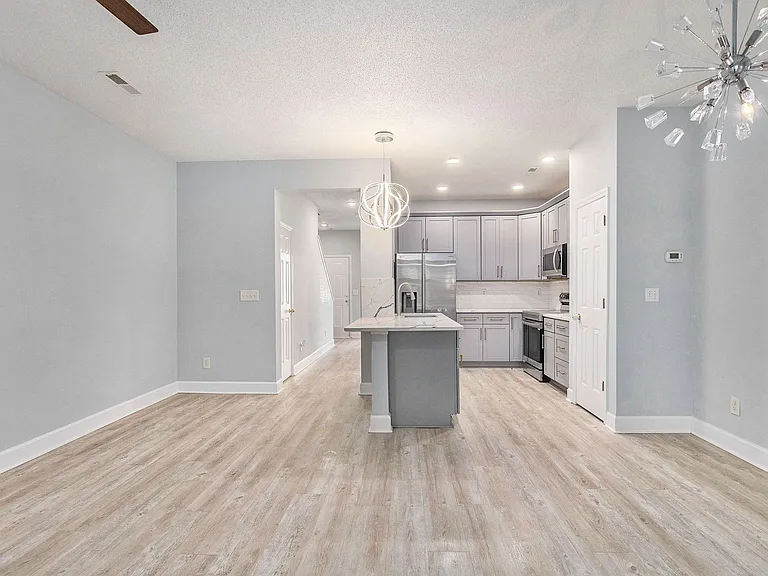 121 Olde Towne Way #2 — Photo 13