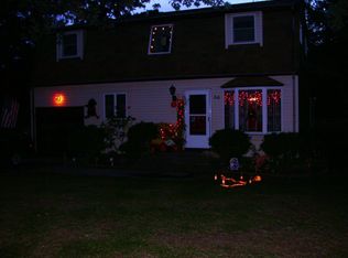 316 Hewlett Ave, East Patchogue, NY 11772