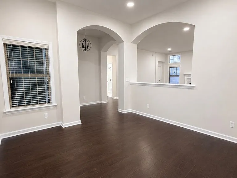 705 Evanwood Dr — Photo 39