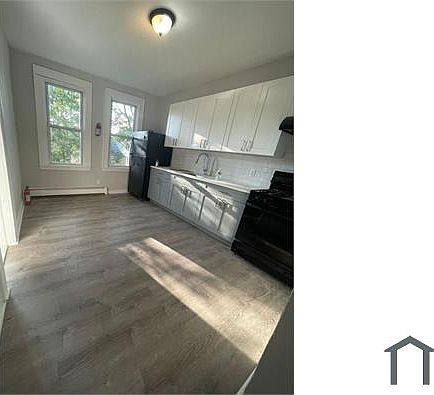 2nd image of 49 Chelsea Ave Floor 2