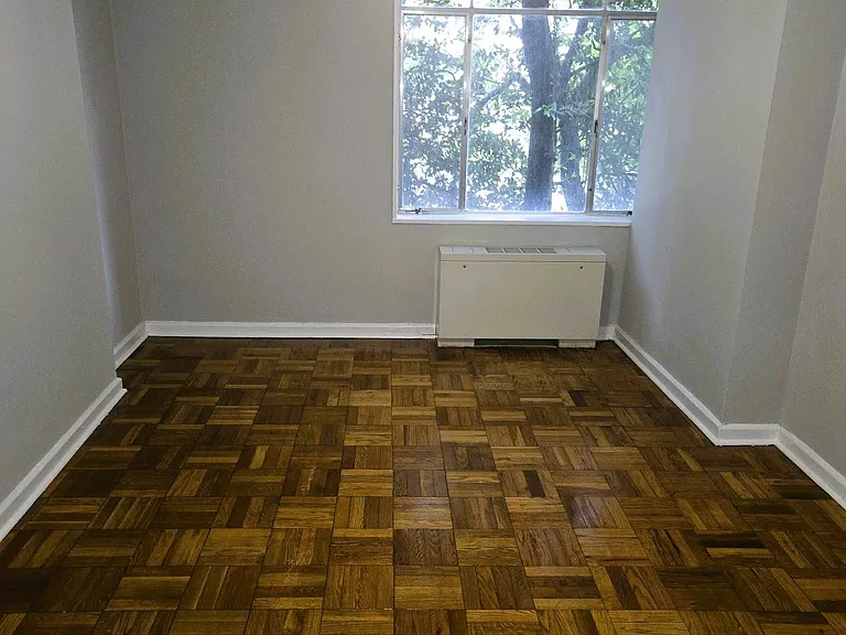 Connecticut Park Apartments — Photo 42