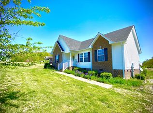 540 Martin Chapel Rd, Portland, TN 37148