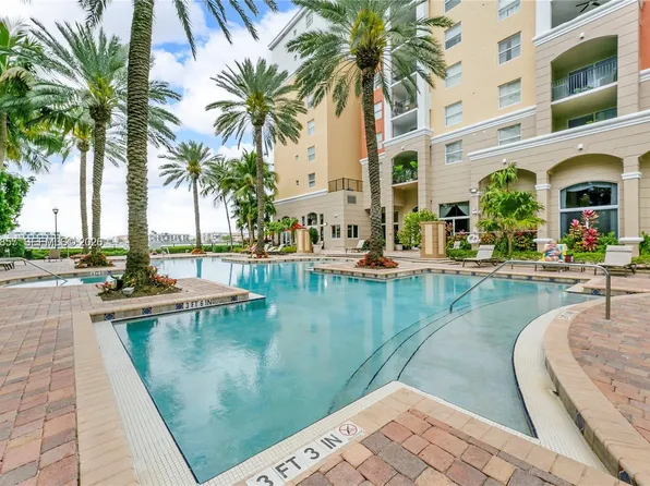 17100 N Bay Rd APT 1810, Sunny Isles Beach, FL 33160