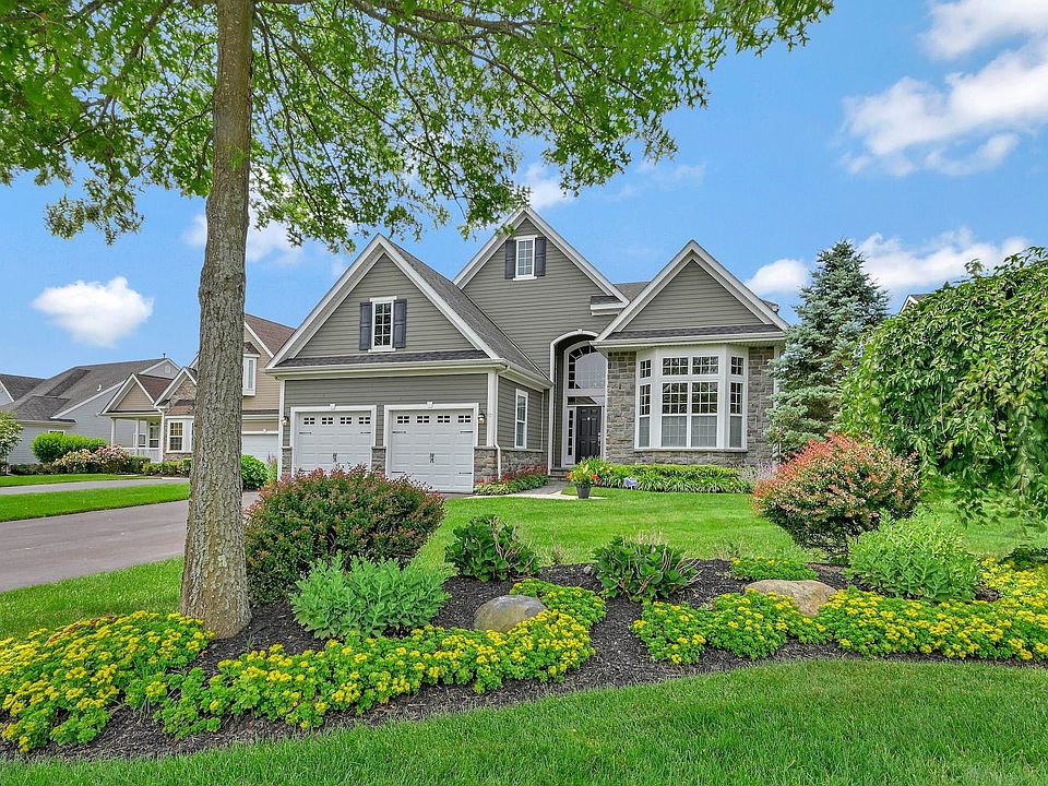 1st image of 117 Foxglove Row