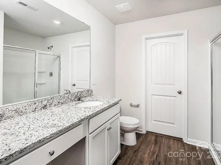 2134 Transatlantic Ave — Photo 7