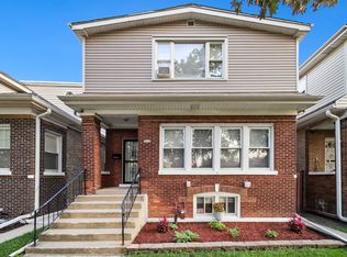 5021 W Nelson St, Chicago, IL 60641