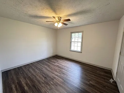 2 bed, 1000 sqft, $1,650 — Photo 4