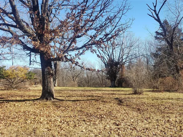 431 Hickory St, Steelville, MO 65565