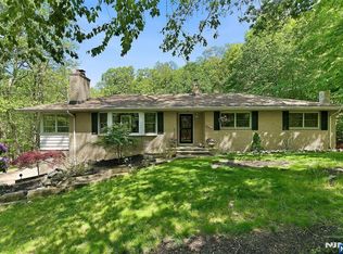 794 Westbrook Rd, West Milford, NJ 07480