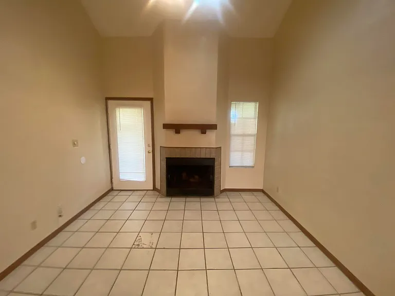 1102 Green Tree Ct #F — Photo 13
