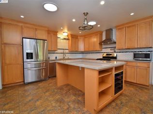 5371 Sonoma Dr, Pleasanton, CA 94566