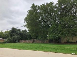 401 Williams St, Arlington, TX 76010