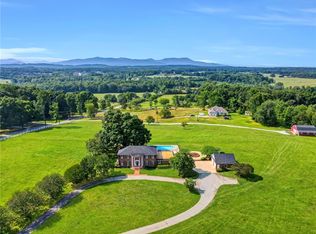 3836A Pennington Rd, Greer, SC 29651