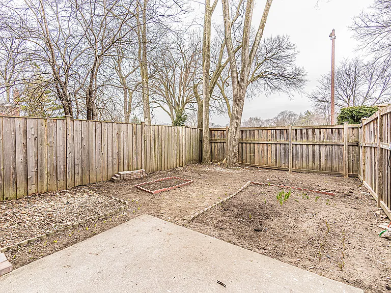 432 Skokie Blvd — Photo 34