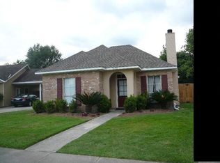 632 John Henry Dr, Baton Rouge, LA 70820