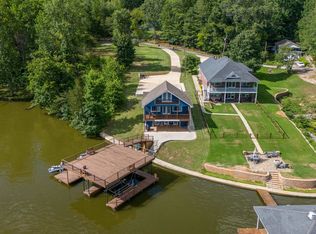 17621 Richter Rd, Rogersville, AL 35652