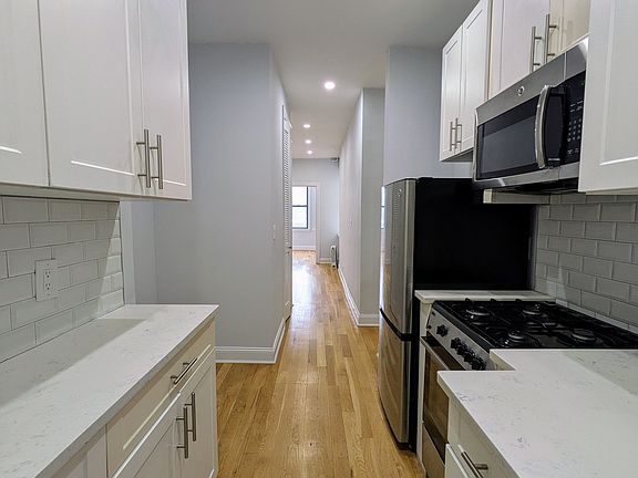 4th image of 542 E 79th St APT 2N