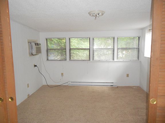 4th image of 102 S Aycock St APT B