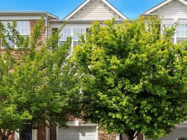 216 Hudson Dr, Phoenixville, PA 19460