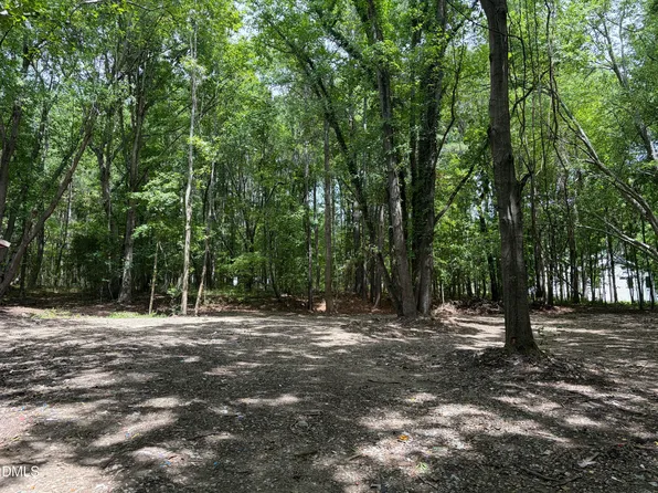 1009 Winding Creek Rd, Apex, NC 27502