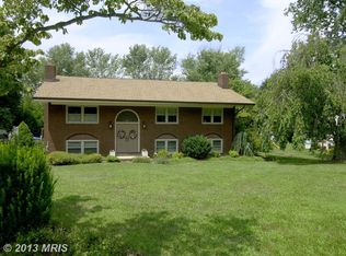 6412 Bonnie Brae Rd, Sykesville, MD 21784