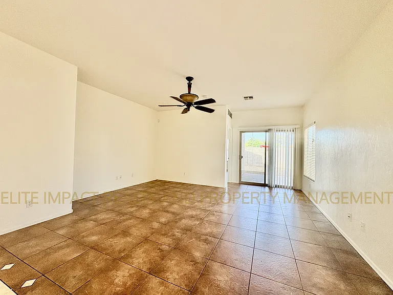 1037 S Speckled Stone Way — Photo 2