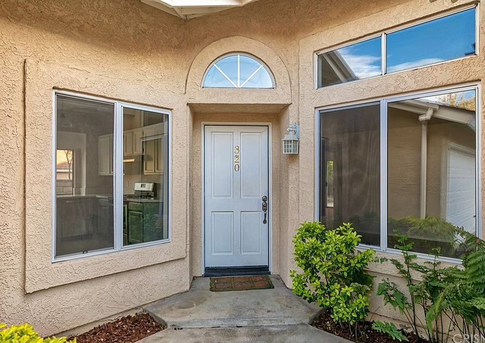 1st image of 22940 Banyan Pl Unit 320