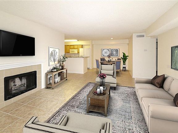 5th image of 9481 Highland Oak Dr Unit 409