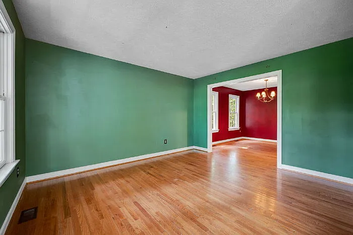 316 Abbey Ct — Photo 14