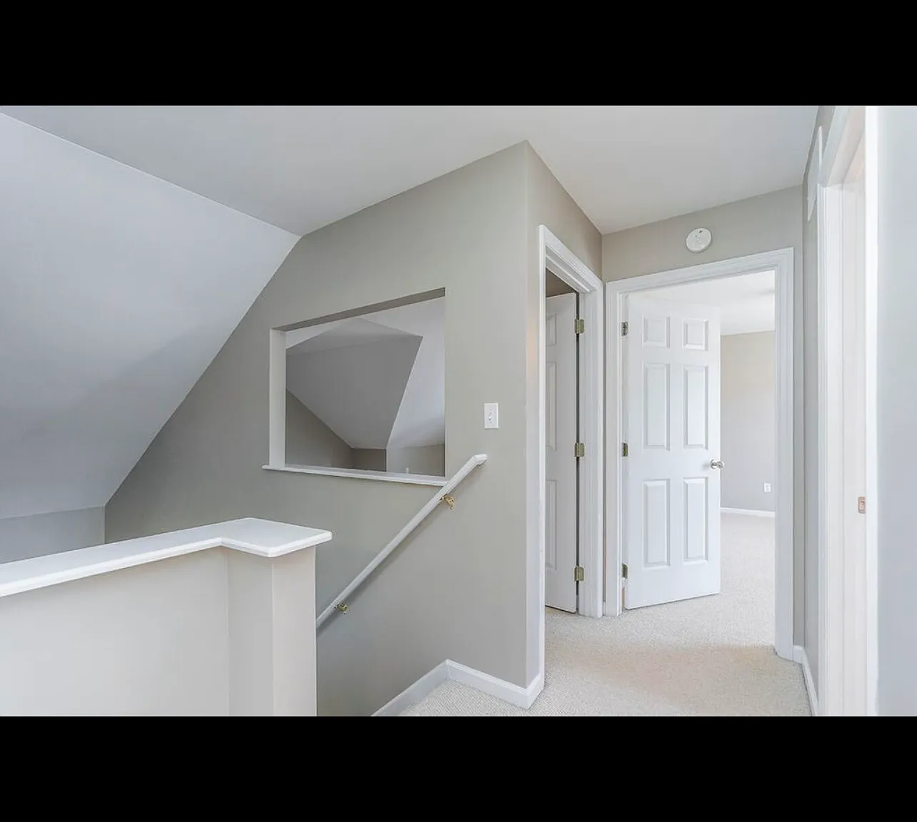 3 bed, 2.5 bath, 1874 sqft, $3,000 — Photo 3