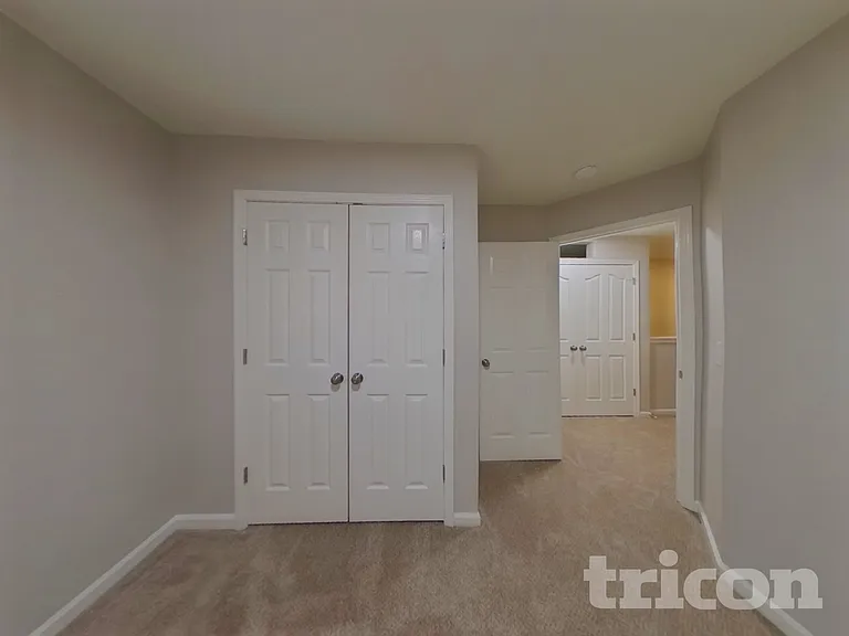 2423 Shad Ct — Photo 16